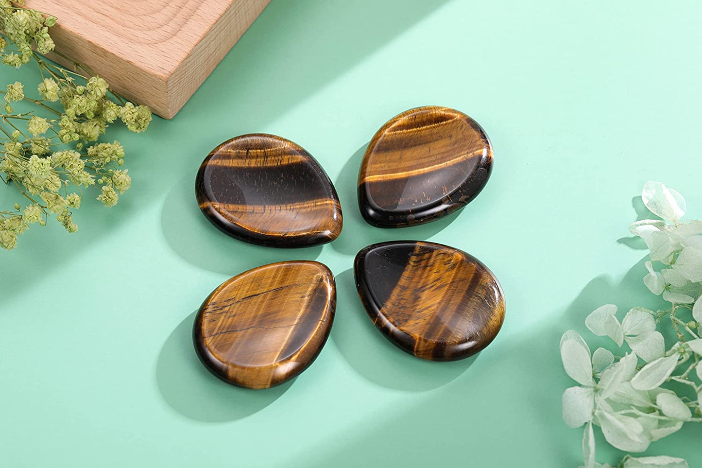 Crystaltears Black Obsidian Crystal Worry Stone Thumble Polished Healing Crystals Pocket Palm Stone Thumb Worry Stones for Anxiety Stress Relief Crystal Therapy